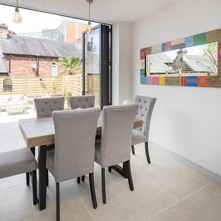 Townhouse By Harrogate Serviced Apartments Exteriör bild
