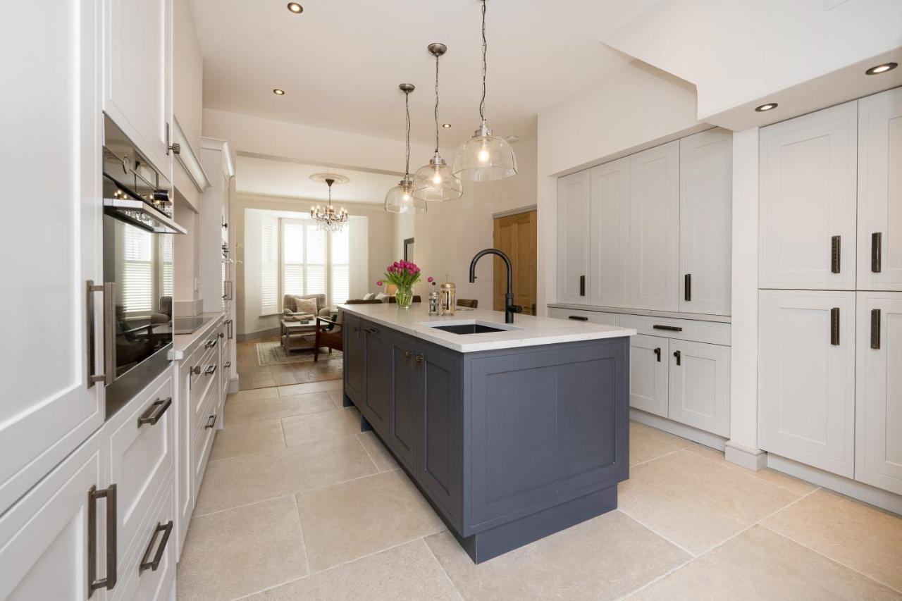 Townhouse By Harrogate Serviced Apartments Exteriör bild